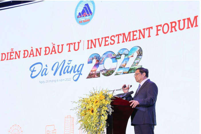 Thủ tướng đề nghị các doanh nghiệp, các nhà đầu tư đầu tư nhiều hơn nữa vào Việt Nam và Đà Nẵng trên tinh thần “chân thành, tin cậy và trách nhiệm”, “lợi ích hài hòa, rủi ro chia sẻ”, thực hiện thật tốt những gì đã cam kết - Ảnh: VGP/Nhật Bắc Thủ tướng đề nghị các doanh nghiệp, các nhà đầu tư đầu tư nhiều hơn nữa vào Việt Nam và Đà Nẵng trên tinh thần “chân thành, tin cậy và trách nhiệm”, “lợi ích hài hòa, rủi ro chia sẻ”, thực hiện thật tốt những gì đã cam kết - Ảnh: VGP/Nhật Bắc