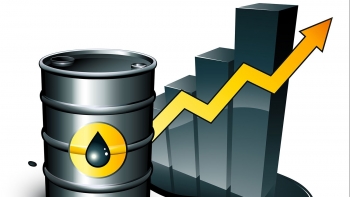 Giá xăng dầu hôm nay 28/6/2022: Tăng vọt