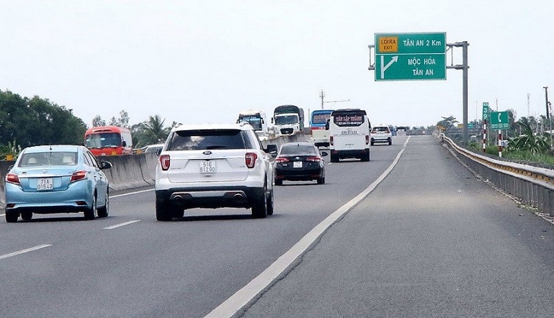 Tiền phí đường bộ thu được dành cho hoạt động bảo trì đường bộ