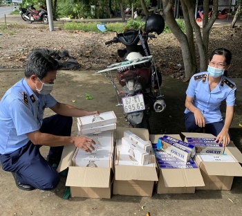 Cần Thơ: Phát hiện đối tượng vận chuyển hàng trăm bao thuốc lá điếu nhập lậu