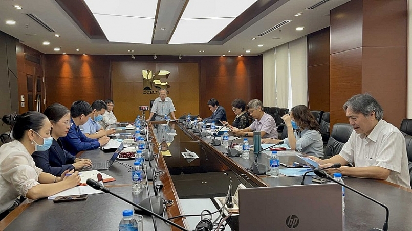 Quang cảnh buổi họp Quang cảnh buổi họp