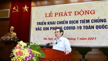 Thủ tướng: Cùng nhau quyết tâm, trên dưới một lòng để thực hiện thành công chiến dịch tiêm chủng vacccine phòng COVID-19