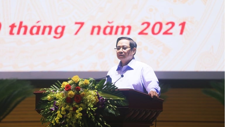 Phát động chiến dịch tiêm chủng vaccine phòng COVID-19 trên phạm vi toàn quốc