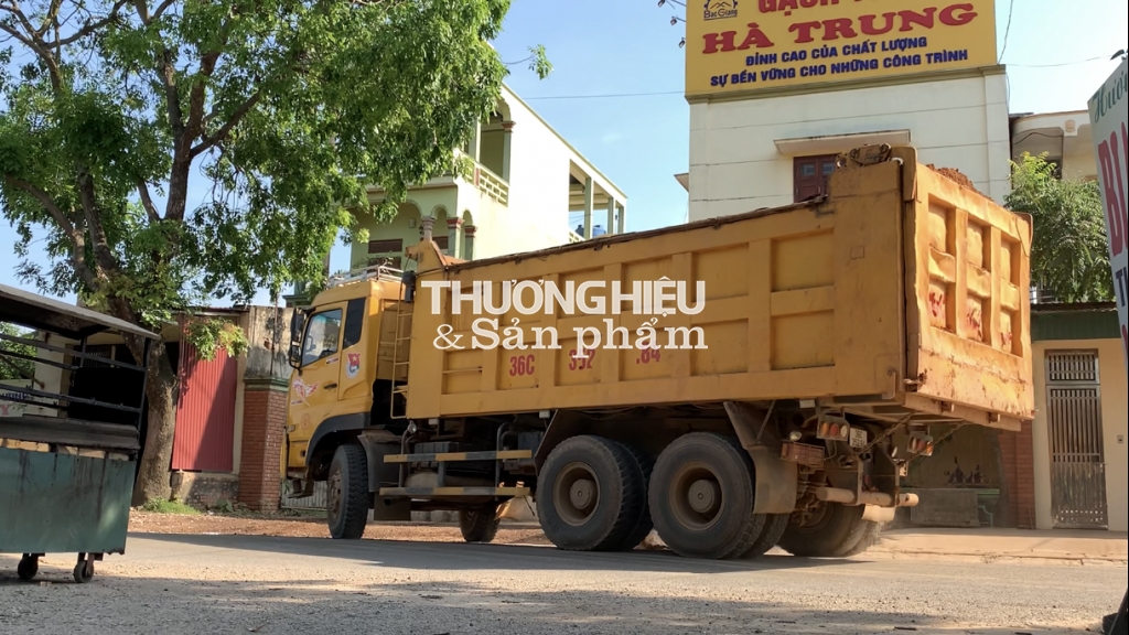 Kỳ 3: Hàng triệu m3 đất, đá thải đang được nhà thầu “tuồn” đi đâu?