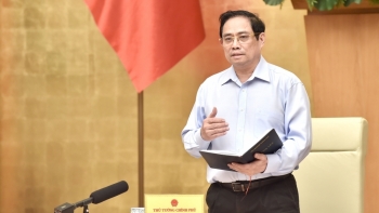 Thủ tướng chỉ đạo các giải pháp mạnh mẽ, quyết liệt, hiệu quả hơn để ngăn chặn, kiềm chế, đẩy lùi dịch bệnh