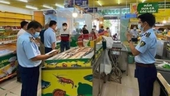QLTT Công khai 23 số Hotline phản ánh cơ sở kinh doanh lương thực thực phẩm có vi phạm