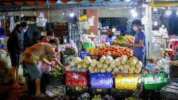 Bộ NN&PTNT đề xuất bổ sung chợ đầu mối vào diện cơ sở kinh doanh hàng thiết yếu