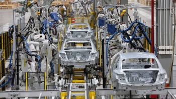 Việt Nam bất ngờ xuất hàng tỷ USD linh kiện ô tô