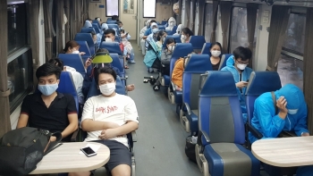 Ngành đường sắt dừng đón, trả khách tại ga Hà Nội