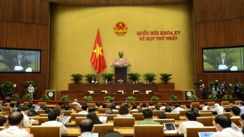 Quốc hội thông qua Nghị quyết về kế hoạch đầu tư công trung hạn giai đoạn 2021-2025