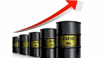 Giá xăng dầu hôm nay 5/7/2022: Giá dầu tăng vọt