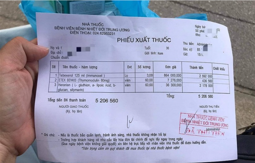 Đơn thuốc của Bệnh viện Bệnh Nhiệt đới Trung ương. Ảnh: Báo Lao Động