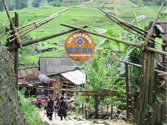 Review Sapa: Bản Cát Cát - Ngôi làng cổ đẹp nhất vùng Tây Bắc