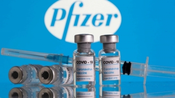 Chính phủ đồng ý mua bổ sung gần 20 triệu liều vaccine Pfizer