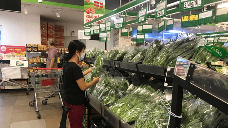 Giá cả thị trường hôm nay 16/8: Tiếp tục khuyến mại các mặt hàng thực phẩm