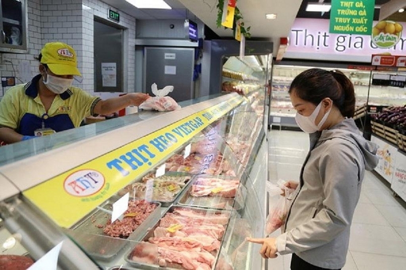 Giá cả thị trường hôm nay 19/8: Siêu thị khuyến mãi heo, bò, cá các loại