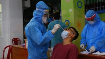 Thần tốc xét nghiệm diện rộng để phát hiện sớm nhất các trường hợp F0