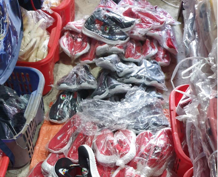 Số hàng hóa có dấu hiệu giả mạo nhãn hiệu bị tạm giữ