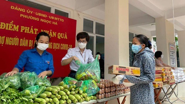 Chủ tịch phường kêu gọi từ thiện giúp dân "mắc kẹt": Tài khoản về 0 đồng, minh bạch sao kê