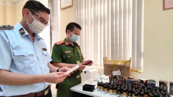 Lào Cai xử lý đối tượng kinh doanh thuốc lá điện tử không rõ nguồn gốc xuất xứ