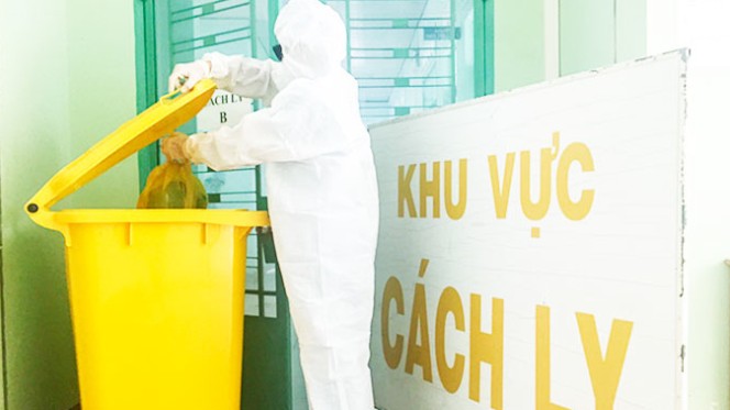 Hà Nội chủ động thu gom và xử lý chất thải y tế phát sinh do dịch Covid-19