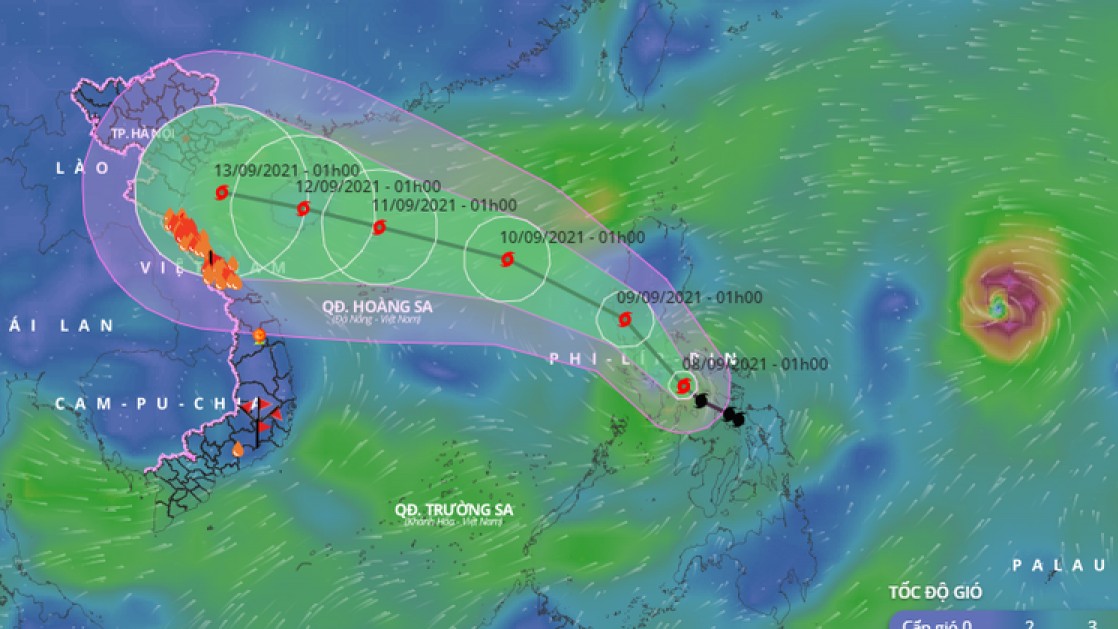 Bão Conson diễn biến khó lường khi chịu tác động bởi cơn bão Chanthu