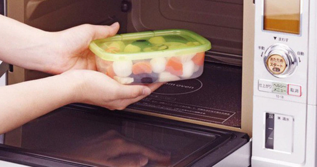 Những đồ dùng trong căn bếp có thể gây hại đến sức khỏe Những đồ dùng trong căn bếp có thể gây hại đến sức khỏe