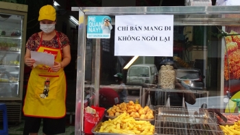 TPHCM cho phép mở lại dịch vụ ăn uống, chỉ bán mang đi
