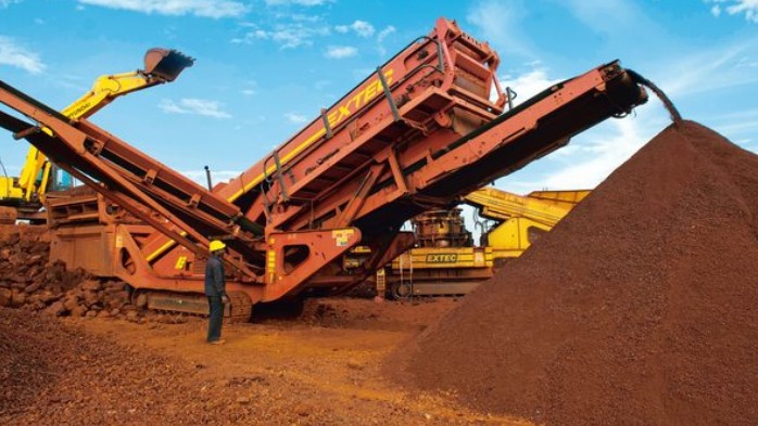 Giá nhập khẩu quặng sắt vẫn ở mức cao