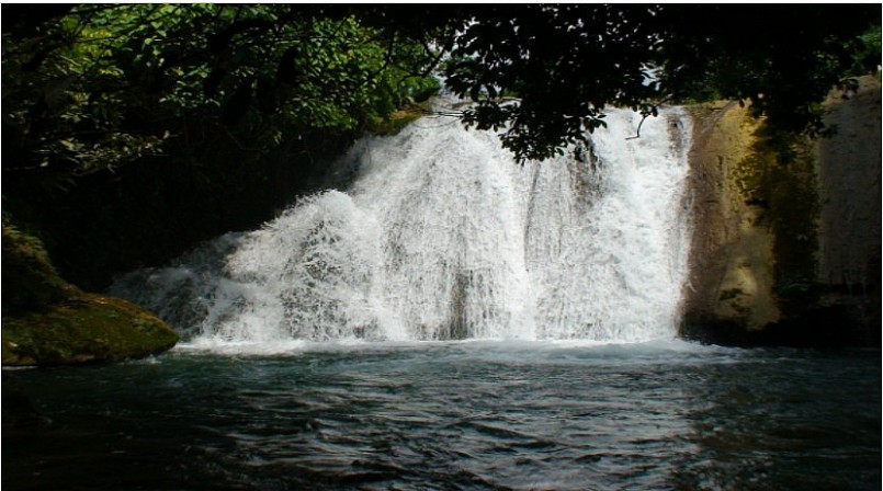 Hòa mình vào thiên nhiên với thác Thăng Thiên Hòa Bình Hòa mình vào thiên nhiên với thác Thăng Thiên Hòa Bình