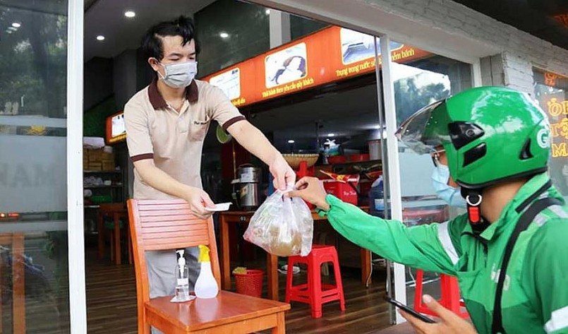 Cơ sở kinh doanh ăn uống tại TPHCM muốn mở cửa phải bảo đảm 6 tiêu chí