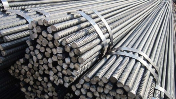 Nhập khẩu sắt thép 8 tháng giảm về lượng nhưng kim ngạch tăng cao