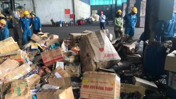 Bà Rịa - Vũng Tàu: Tiêu hủy gần 13.000 sản phẩm hàng hóa nhập lậu