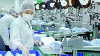 Xuất khẩu gần 1 tỷ chiếc khẩu trang y tế trong 9 tháng