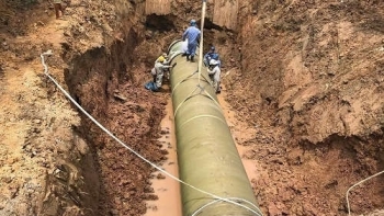 Lại vỡ Đường ống nước sông Đà