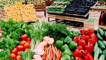 Giá rau củ quả hôm nay 27/10: Lên kệ hấp dẫn