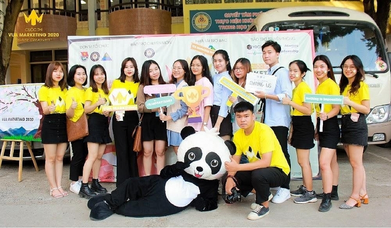 Ban  phát thanh HVTC.