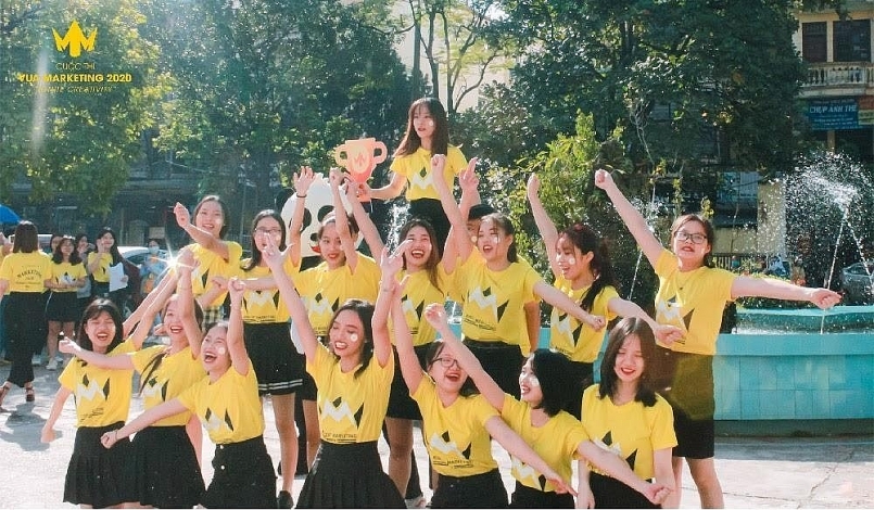 “Đánh thức đam mê, Thỏa sức sáng tạo -  Ignite Creativity”