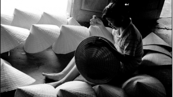 Dấu ấn hồn Việt trên những chiếc nón lá làng Chuông