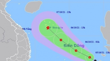 Áp thấp di chuyển nhanh, có thể mạnh lên thành bão