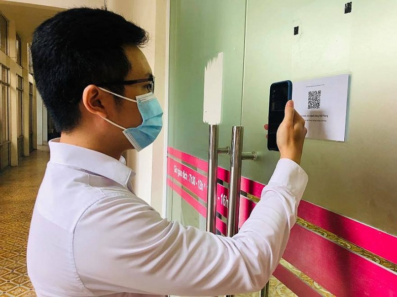 Ứng dụng CNTT là một trong những giải pháp công nghệ hữu dụng trong công tác phòng chống dịch Covid-19 Ứng dụng CNTT là một trong những giải pháp công nghệ hữu dụng trong công tác phòng chống dịch Covid-19