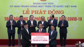 Agribank luôn đồng hành cùng khách hàng trong cuộc chiến chống đại dịch Covid-19