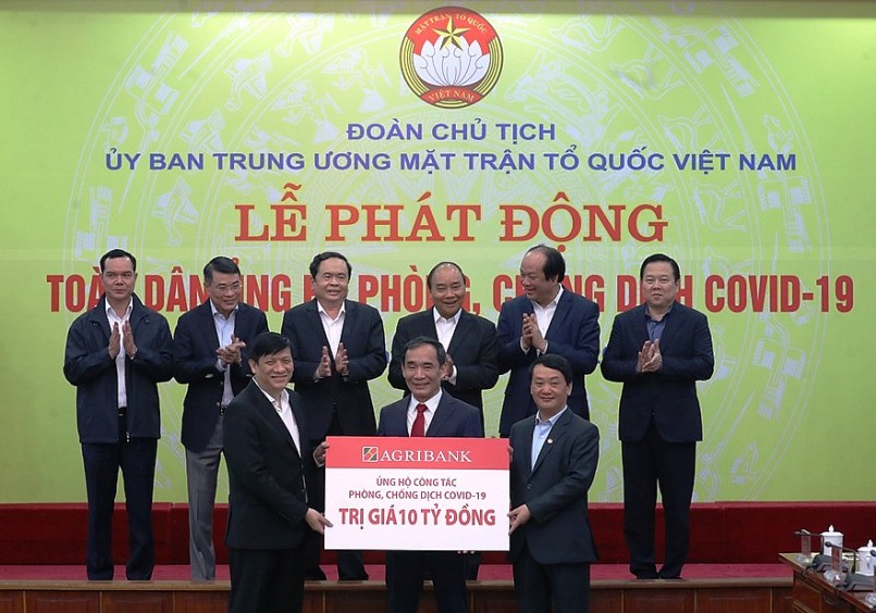 Agribank chung tay cùng Chính phủ và cộng đồng hỗ trợ doanh nghiệp và người dân vượt qua khó khăn