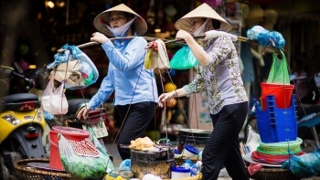 Người bán hàng rong tại TPHCM được hỗ trợ theo Nghị quyết 09