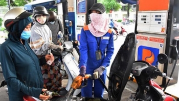 Đảm bảo nguồn cung xăng dầu trên thị trường trong những tháng cuối năm