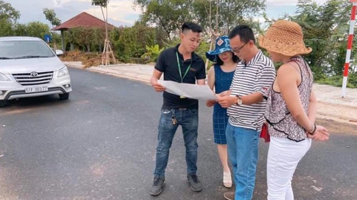 Đề xuất cấm cá nhân môi giới bất động sản hoạt động độc lập