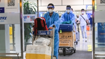 Đề xuất hành khách chưa tiêm vaccine vẫn được bay nội địa