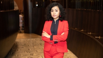 “Cô gái tỷ đô” Trần Uyên Phương: “Mỗi lựa chọn đều có góc cạnh, mà bị cứa sẽ phải đau”