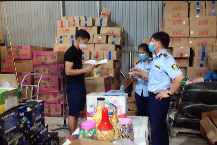 Cao điểm chống buôn lậu, gian lận thương mại và hàng giả dịp Tết Nhâm Dần