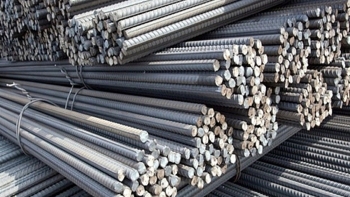 Nhập khẩu gần 9,69 triệu tấn sắt thép trong 9 tháng